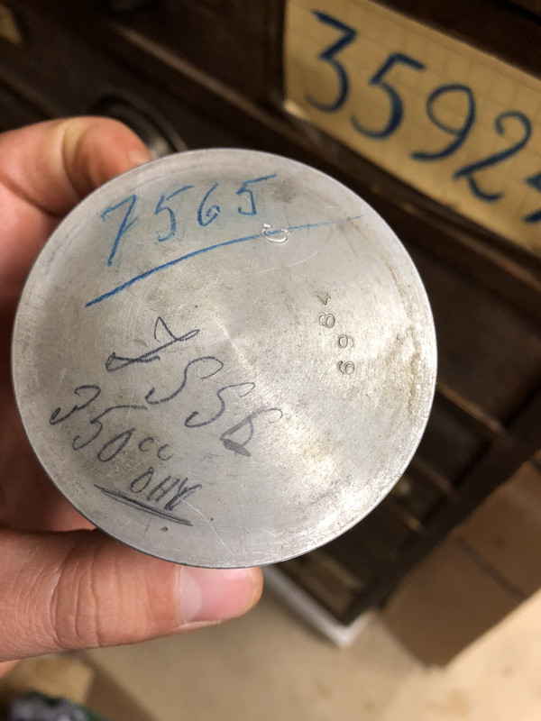 8FB57785-90FE-47FA-85FB-53F5E6918646