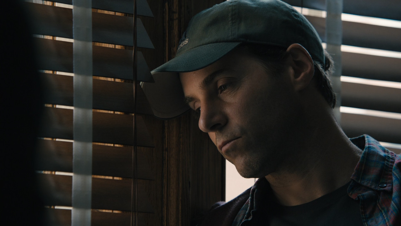 The Wizard of Lies 2017 (1080p x265 10bit Tigole).mkv_snapshot_0