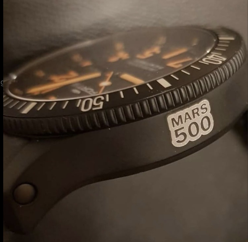 006A8F71-292D-403E-BB26-6240B3EF1582