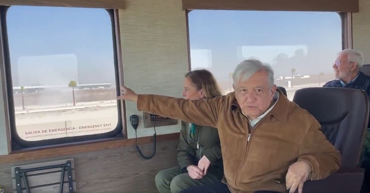 AMLO responde a Felipe Calderón por “fake news” del tren a Santa Lucía