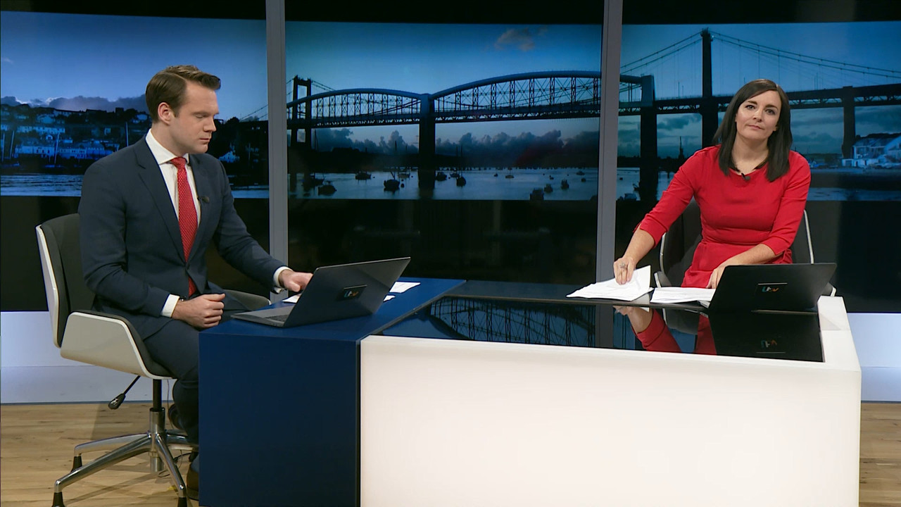 02.19 - 18.00.00 - ITV News West Country. News for Devon, Cornwall, S....ts_snapshot_19.42.595