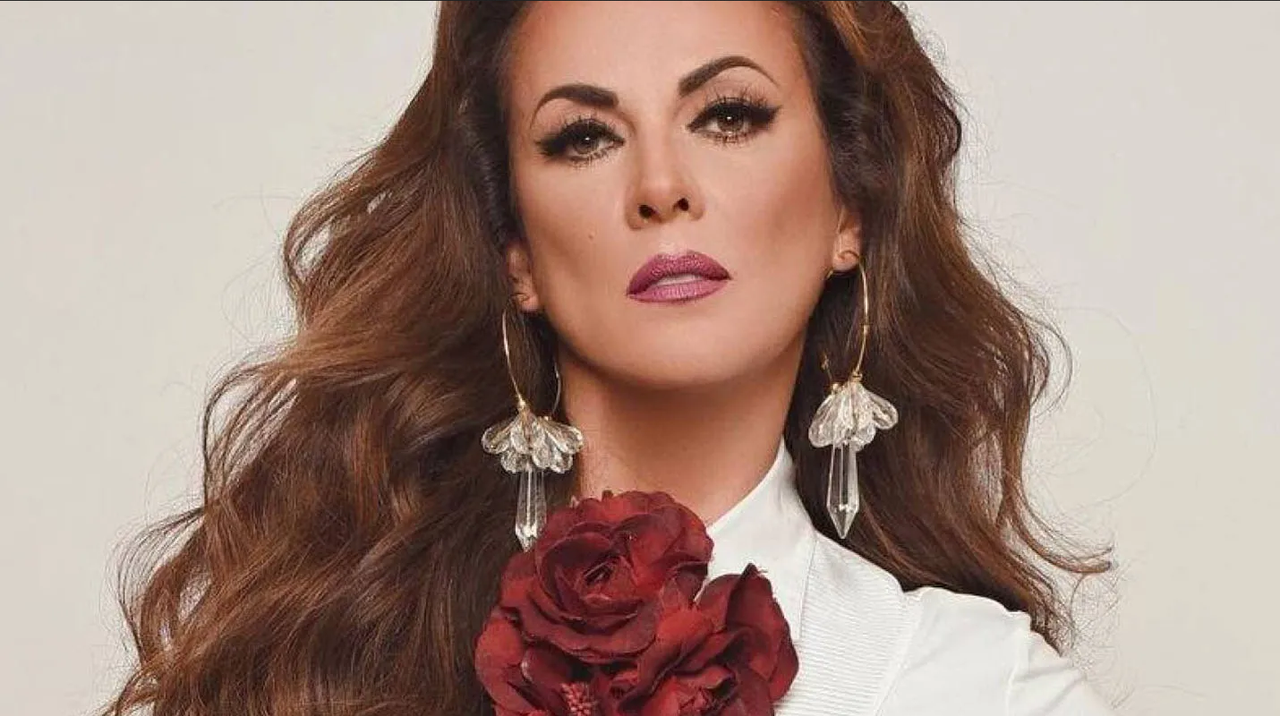 Edith Márquez se une en matrimonio con Iñaki Marcos en una lujosa boda en Val'Quirico