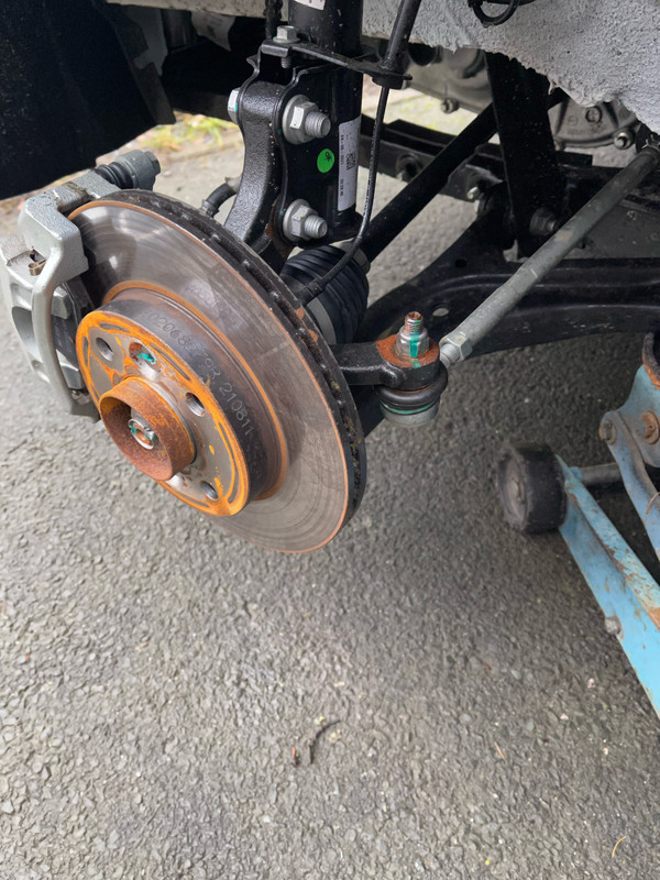 CFE879F7-741F-43B0-9C21-E222FC315B7A