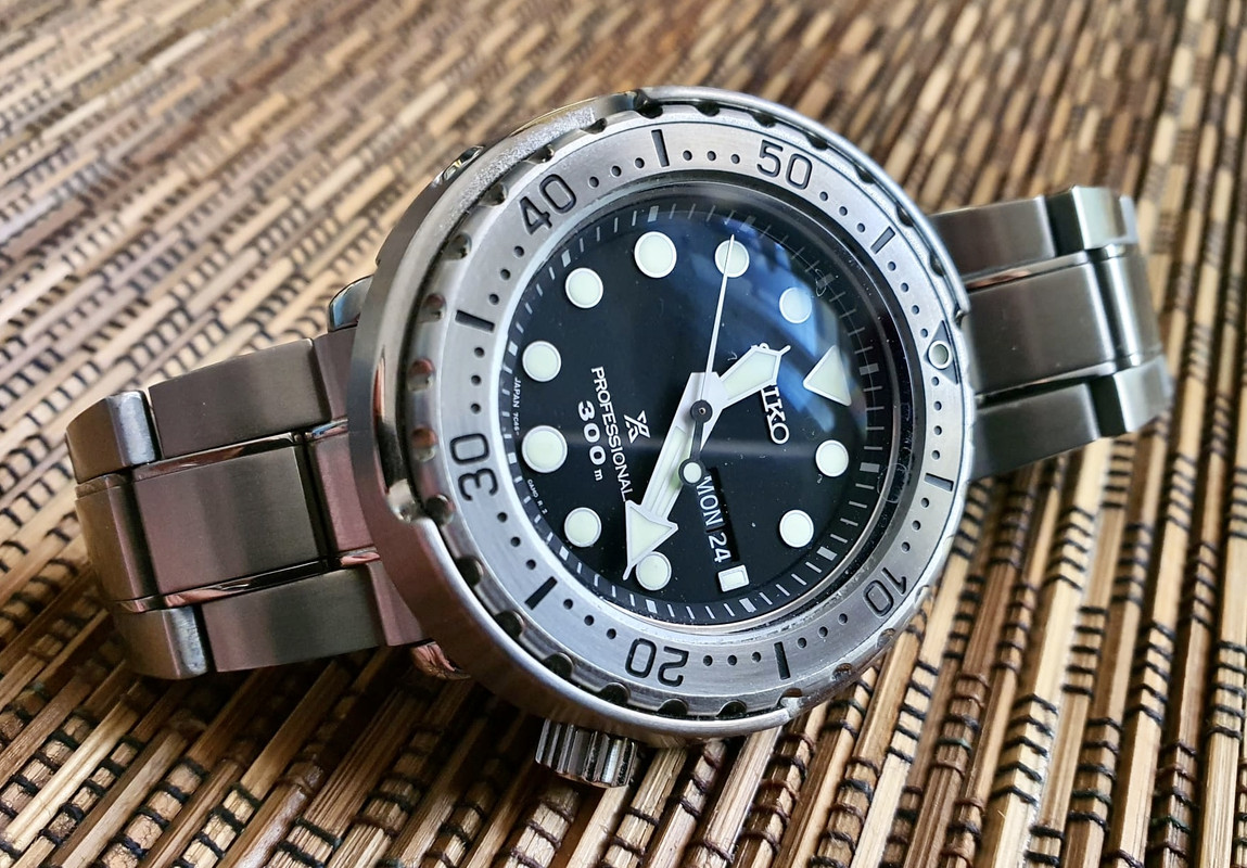 00D33451-A0EC-4CF0-BBB3-61FD5458016E