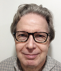 xtapio_lohikko_uusi_kirjoittajakuva.jpg-210x244