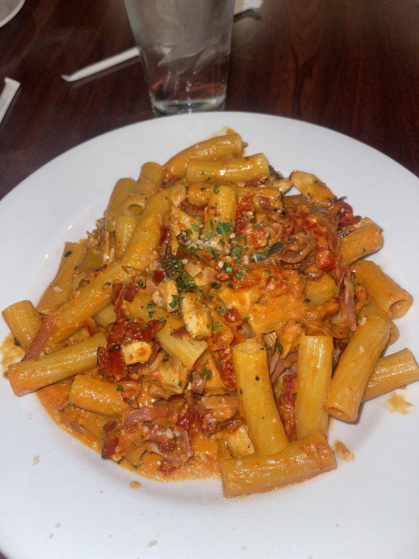 F4021D4D-65EE-4ECB-A5B4-A7A12FA32ABB