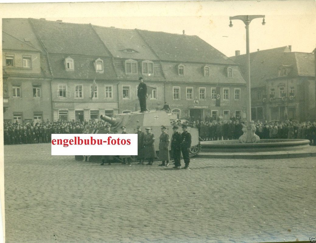 STURMGESCHÜTZ - STURMPANZER IV - BRUMMBÄR -