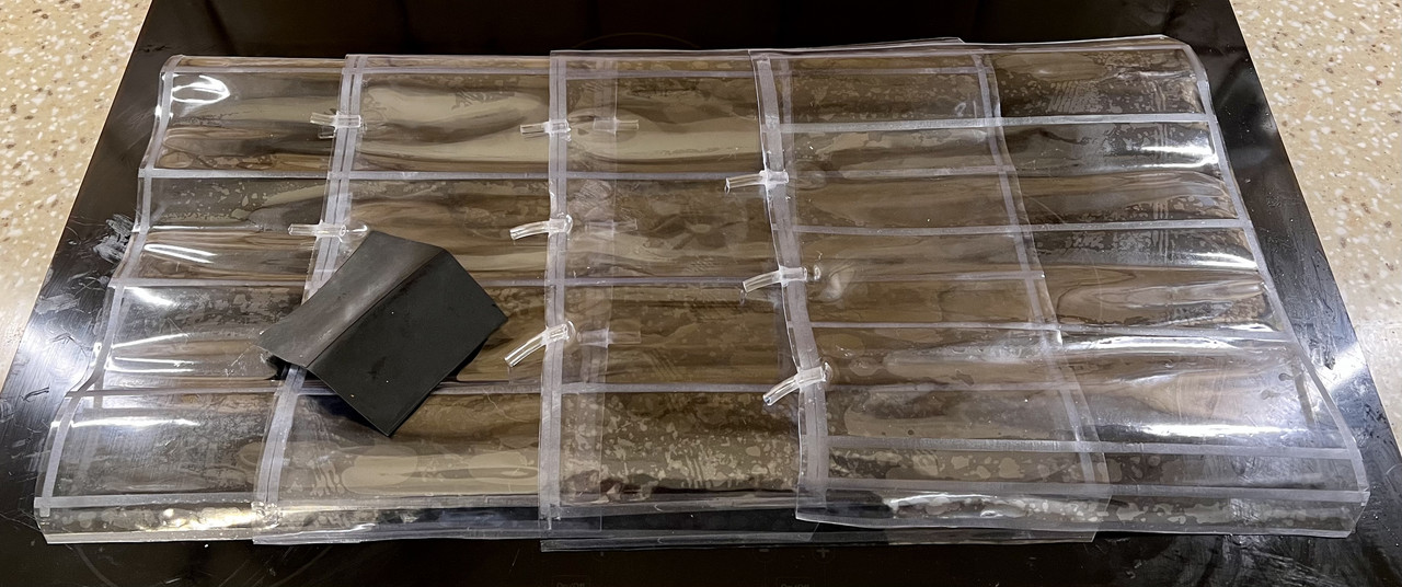 ADA8DF92-EAEA-4A05-91F3-84A5E5D4AECB