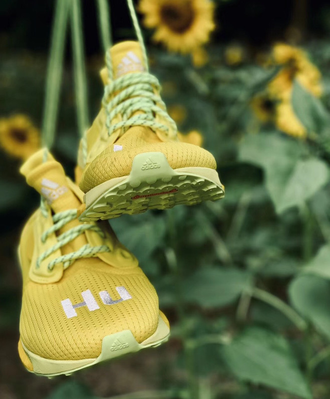 Pharrell-Williams-adidas-Solar-Hu-Glide-Yellow-Release-Date-4