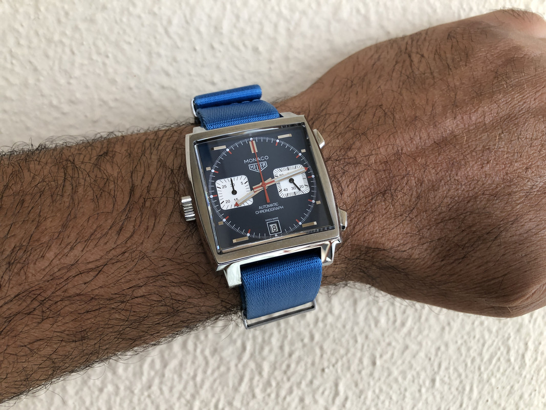 088B4BEA-3CB9-40C4-9AD0-09EB40106D3F