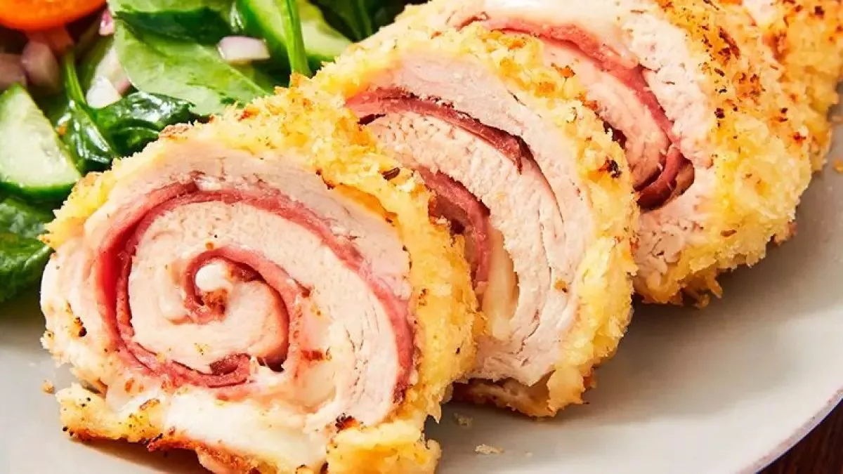 Pollo relleno con jamón y queso: la receta fácil que puedes hacer en Año Nuevo