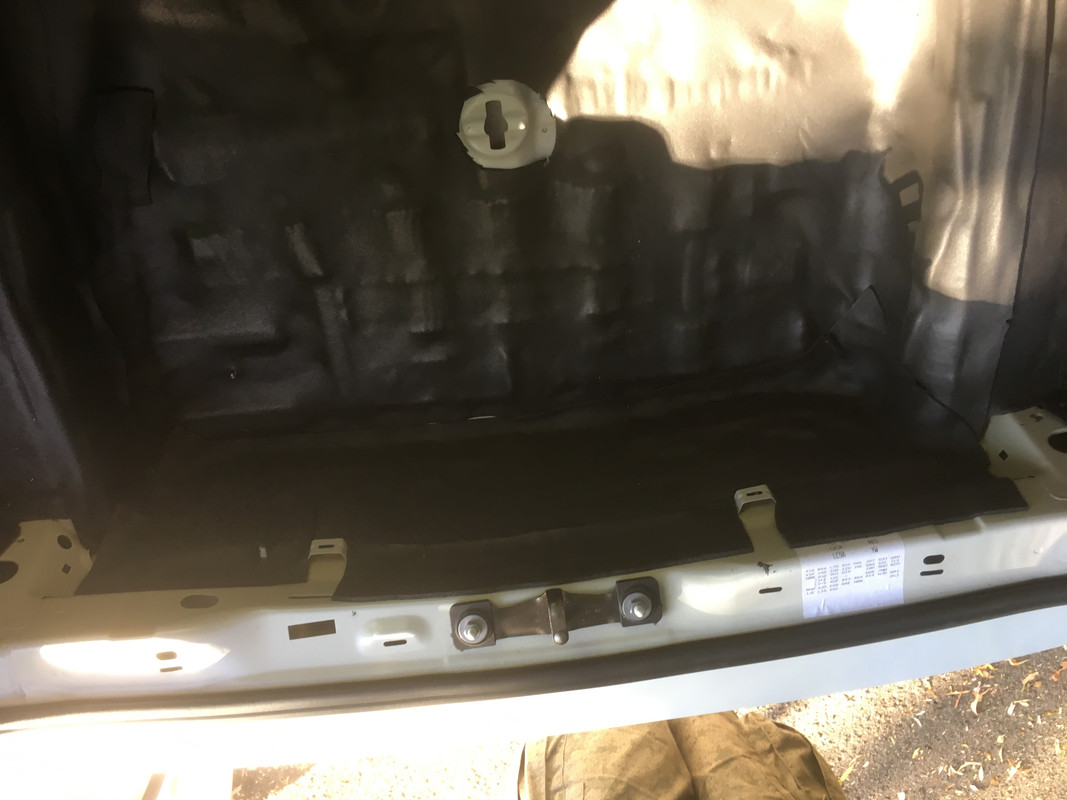 5EFA0517-B0B2-41E3-BB25-1B638B9D568D