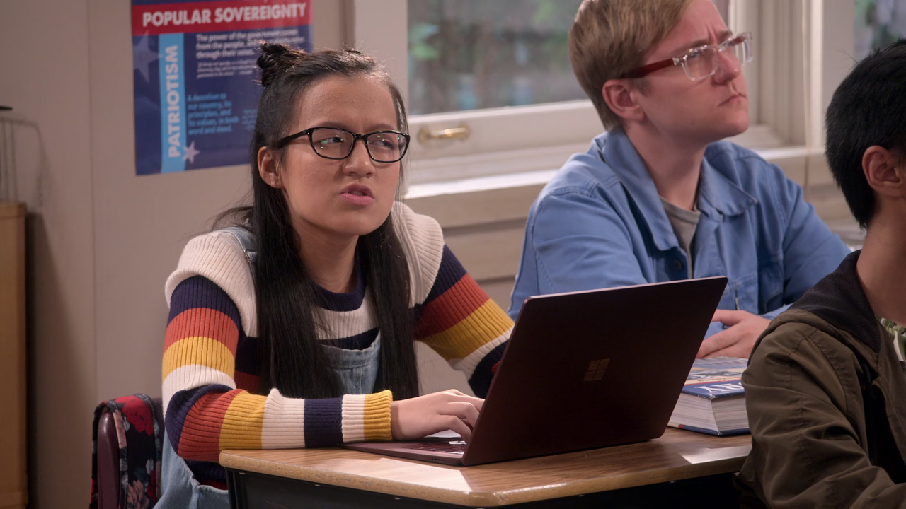 Mr Iglesias 2019 S02 1080p NF WebRip x265 10bit EAC3 5 1 ArcX TAoE