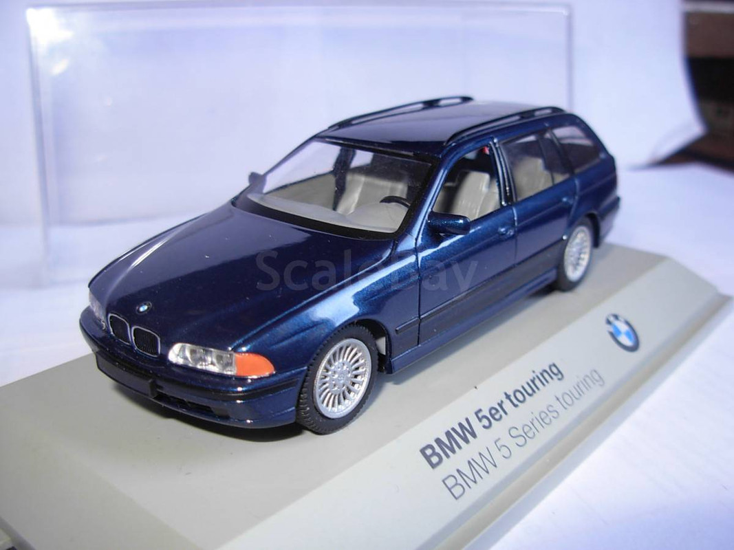bmw-5-j-serii-touring-e39-4