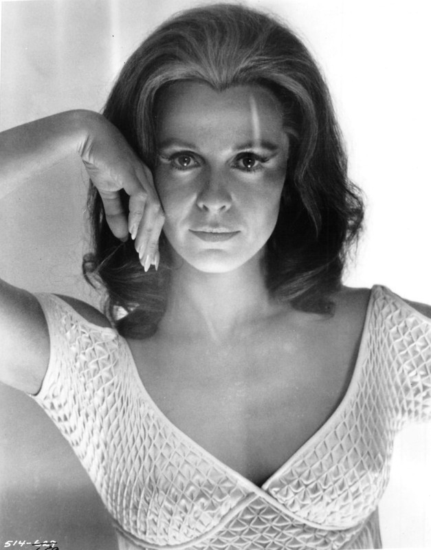 claire_bloom_ma51