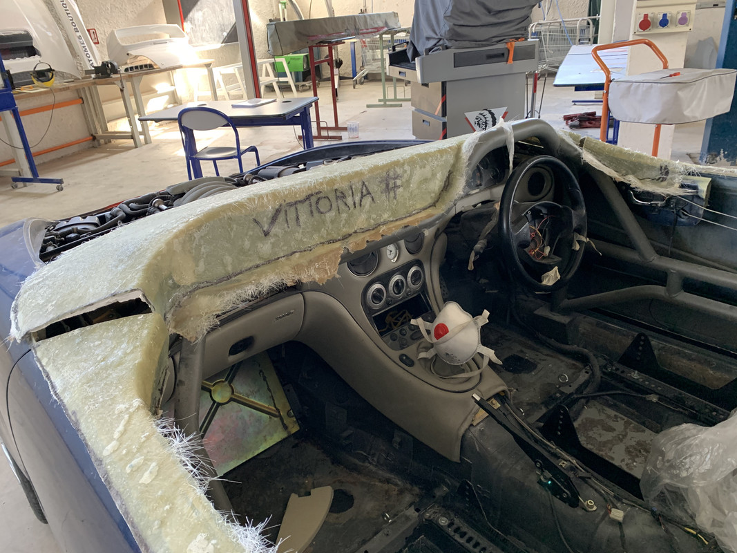 76AADC88-5F7C-455B-899C-00F4DCD876C8