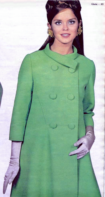 Barbara_Bach_a79