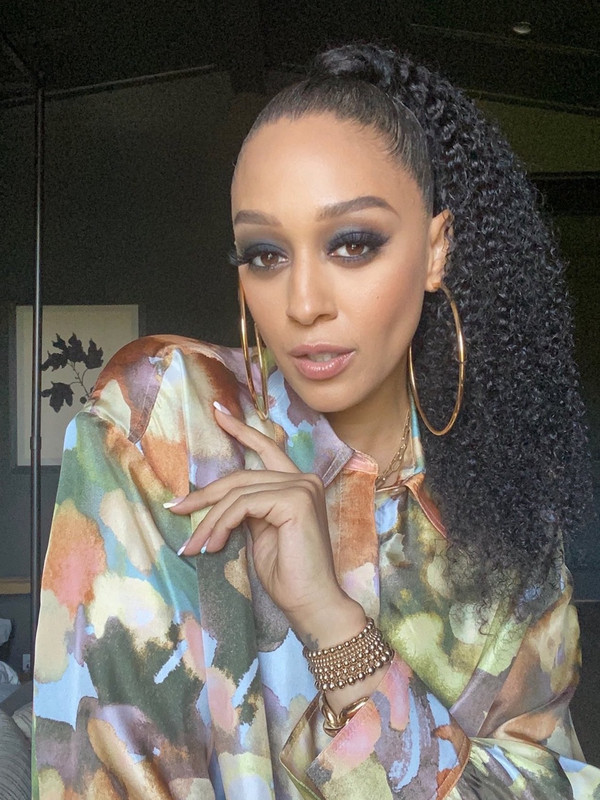 [Image: FYj-Nfx-CUc-AEVDi-T.jpg]