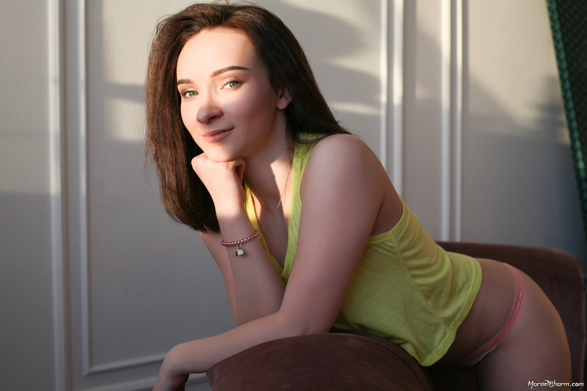 MarvelCharm_Alice-Sunset-002