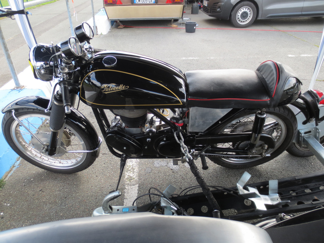 E257173D-12CF-42EF-8FB2-E79751A15CD7