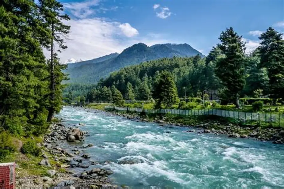 Srinagar & Gulmarg Getaway
