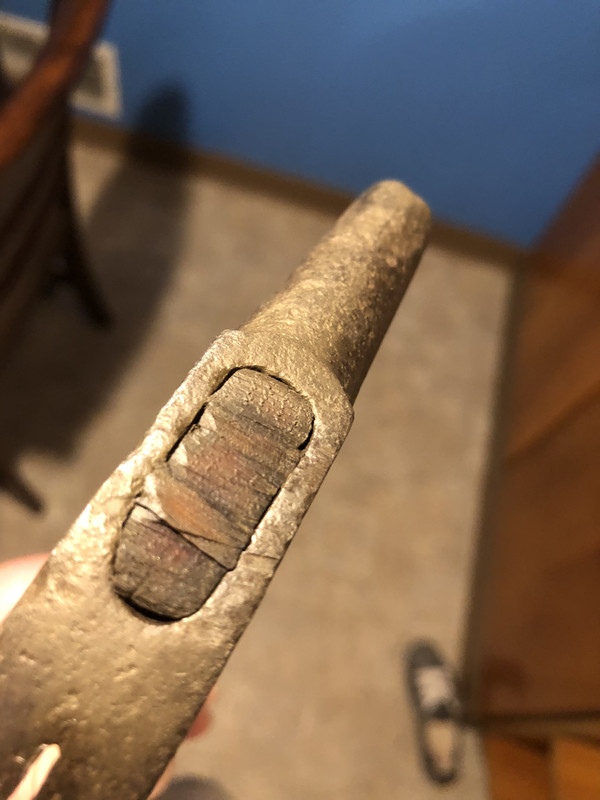 488610EF-B458-42D2-9AD3-98F0D1661051