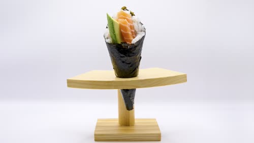 570. Temaki sake - 1 pezzo