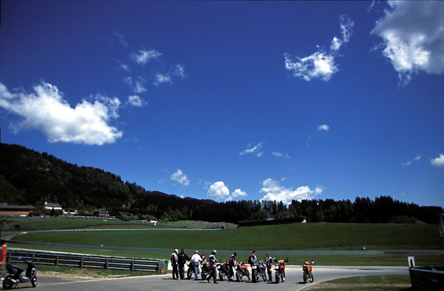 TEMPORADA - Temporada 2001 de Fórmula 1 016-992