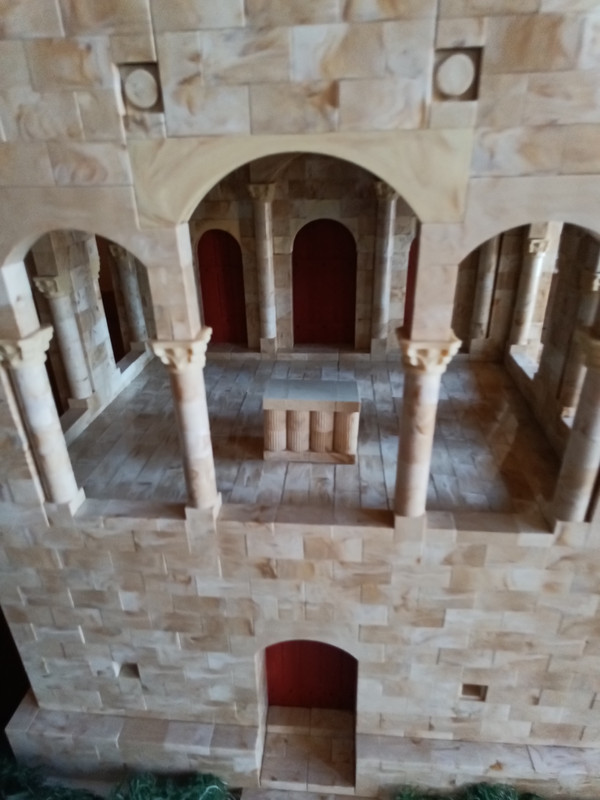 Santa María del Naranco 015