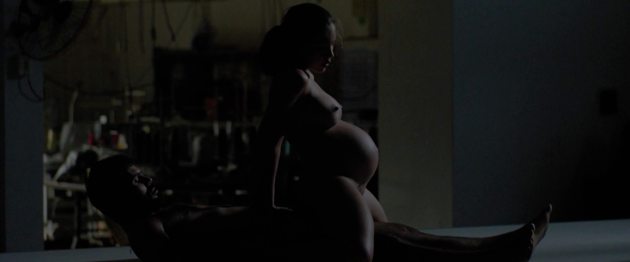 The.Neon.Bull.00_04_38_16.Still022