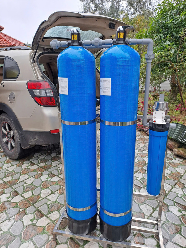 thay cột lọc nước inox