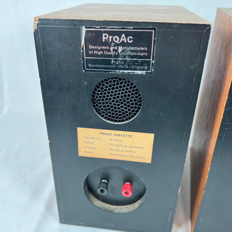 looking for some info on these proac tablette speakers got v0 zgfpmj4l8tla1