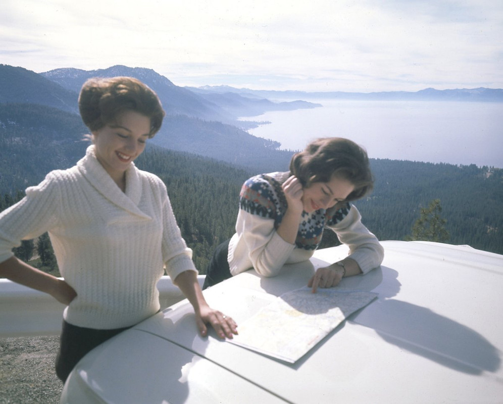 AC5FC321-9386-439D-B59C-0B703E6CB261