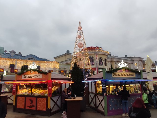 El Beso de Klimt, el soberbio Kunsthistorisches Museum y el Prater - Viena - Bratislava - Praga, Navidad 2024 (114)