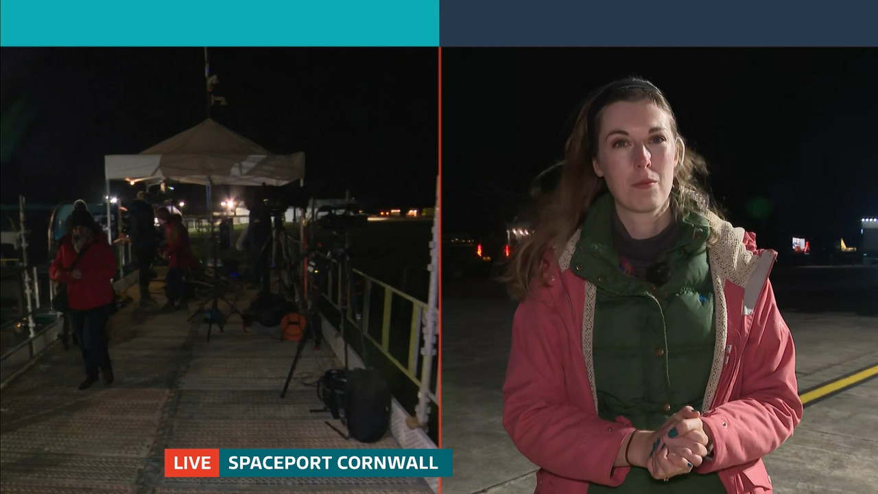 01.09 - 18.00.00 - ITV News West Country. Bringing you all the latest....ts_snapshot_02.45.601