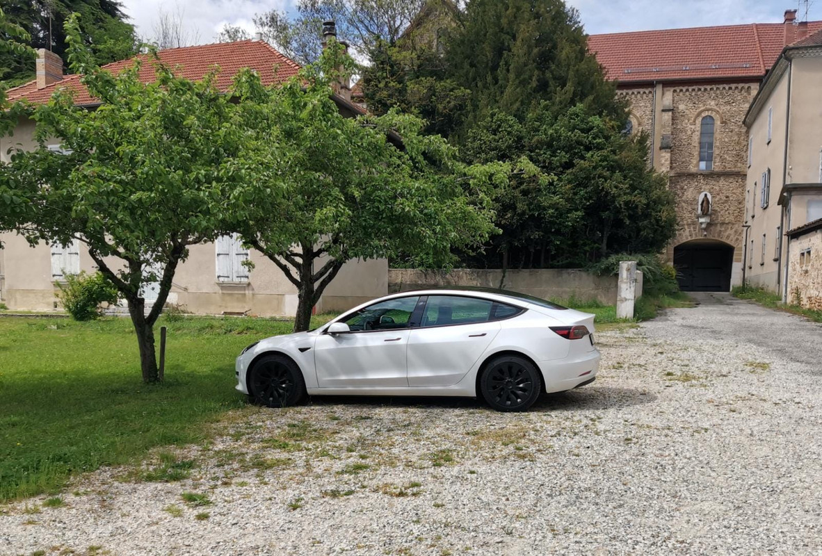 WhatsApp Image 2023-05-09 at 16.01.59