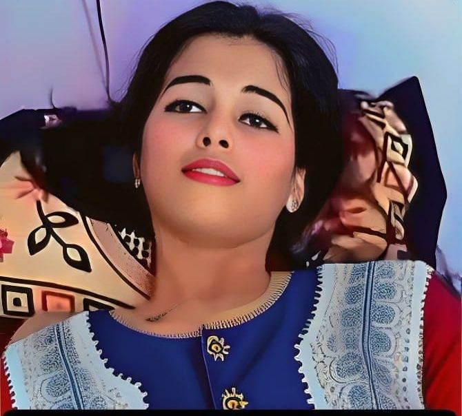 Desi girlfriend fucking with boyfriend full nude sex video