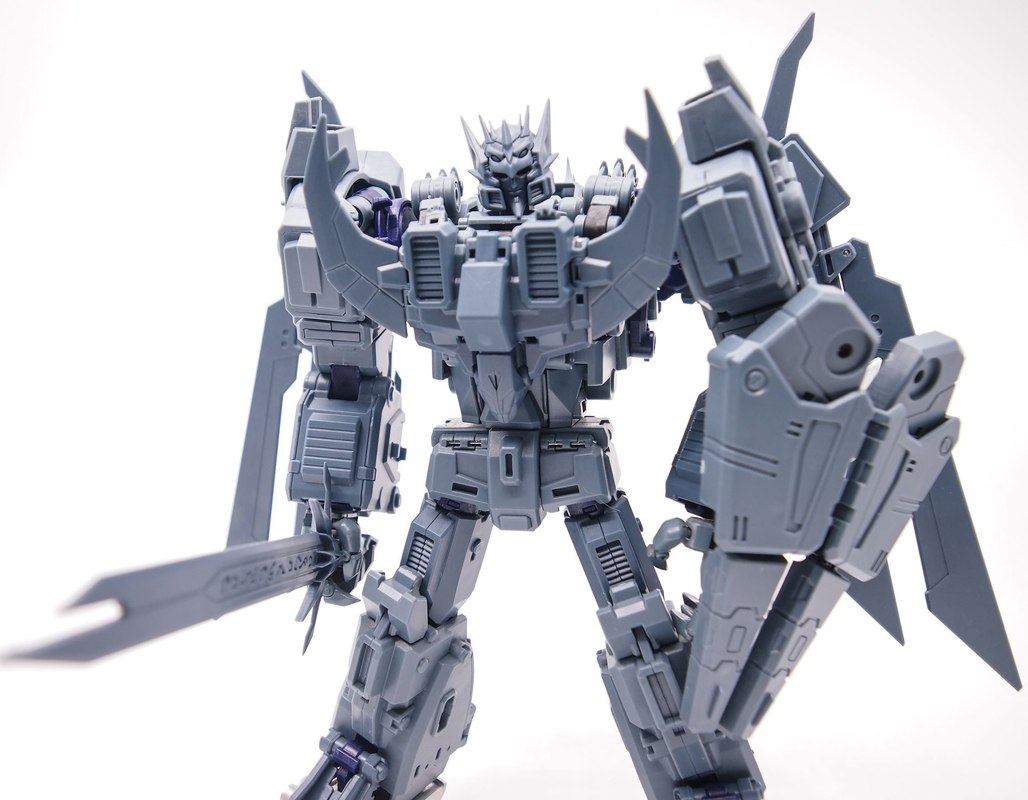 Mastermind Creations R-42 D-Zef T1 Not Deathsaurus (4)__scaled_8