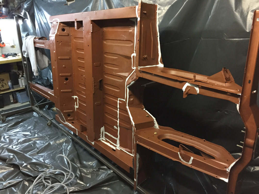 Restauration 4L (711)