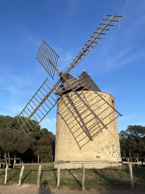 8642AE76-C03F-4F0B-92E9-BE6ADDED7E7F