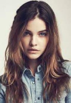 Arabell-Leight-2.jpg