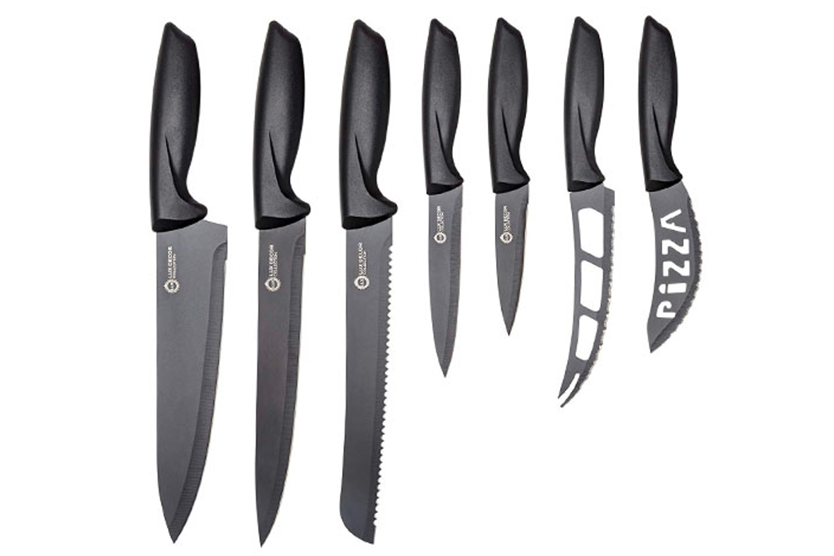 Check out these special deals on must-have knives for your kitchen