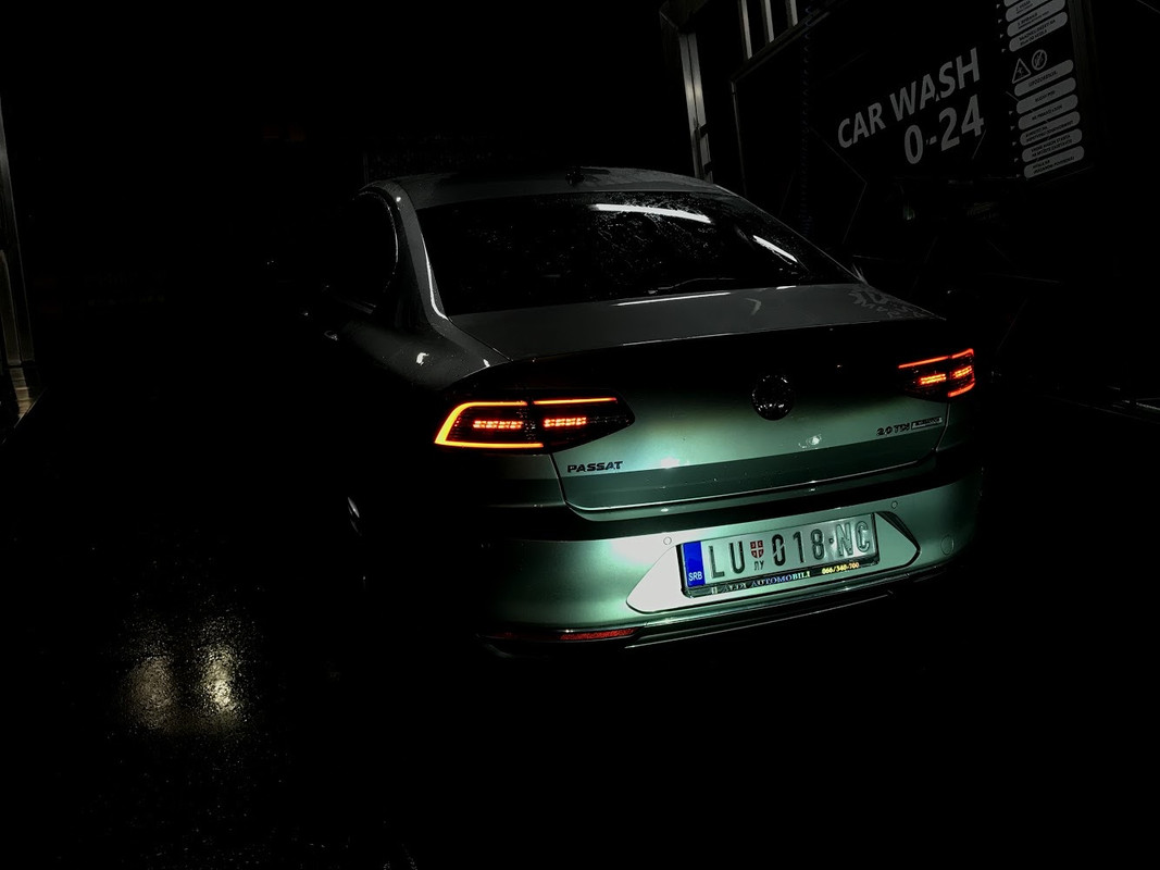 3283EC67-8121-4F31-BA62-60236BA13BAA