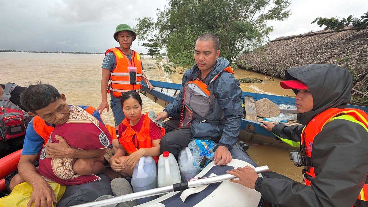 z7170797921041-904be6131d508679b907daa048b9b987