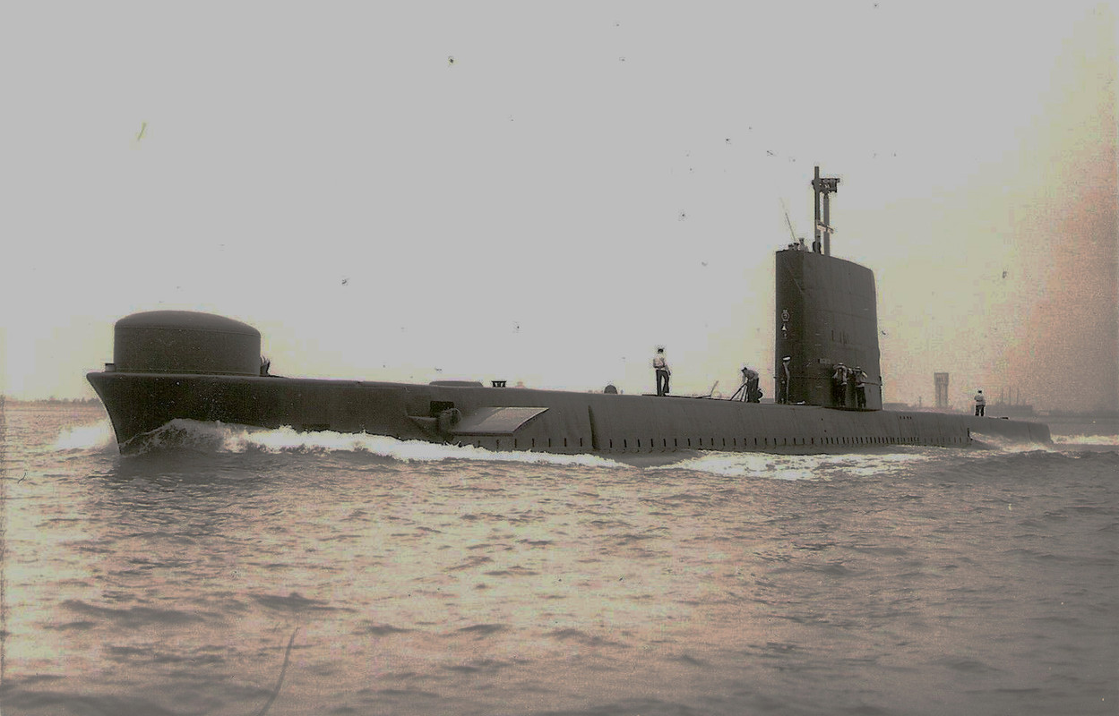 HMS Grampus (S.04)-10