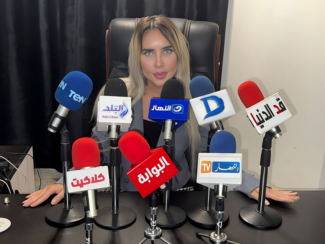 54421921 cc70 40dd b779 ccae78237649