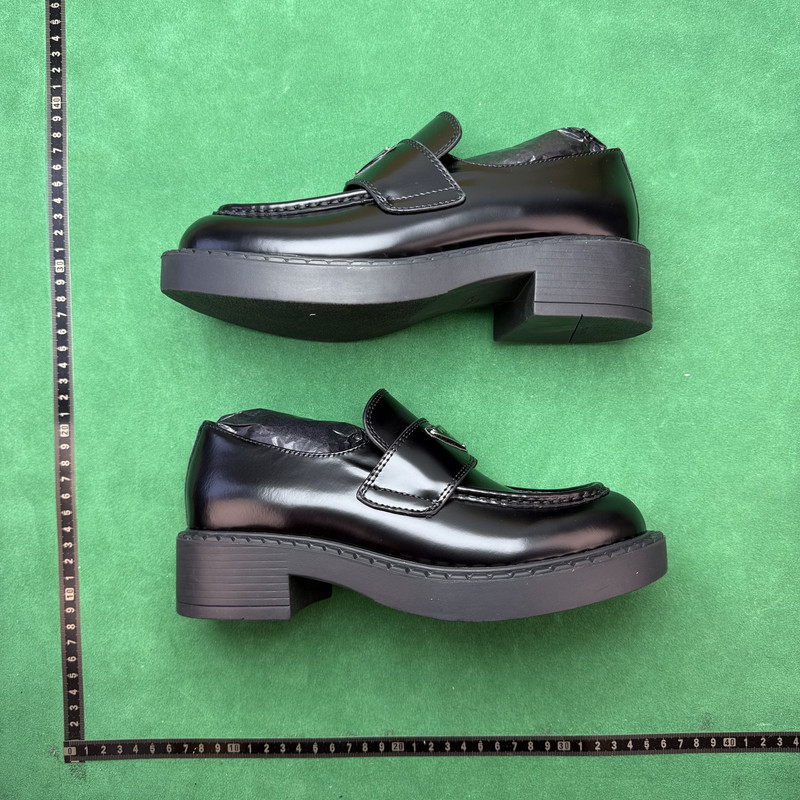 Prada Monolith