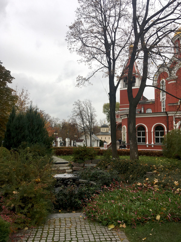 Храм благовещения богородицы в петровском парке