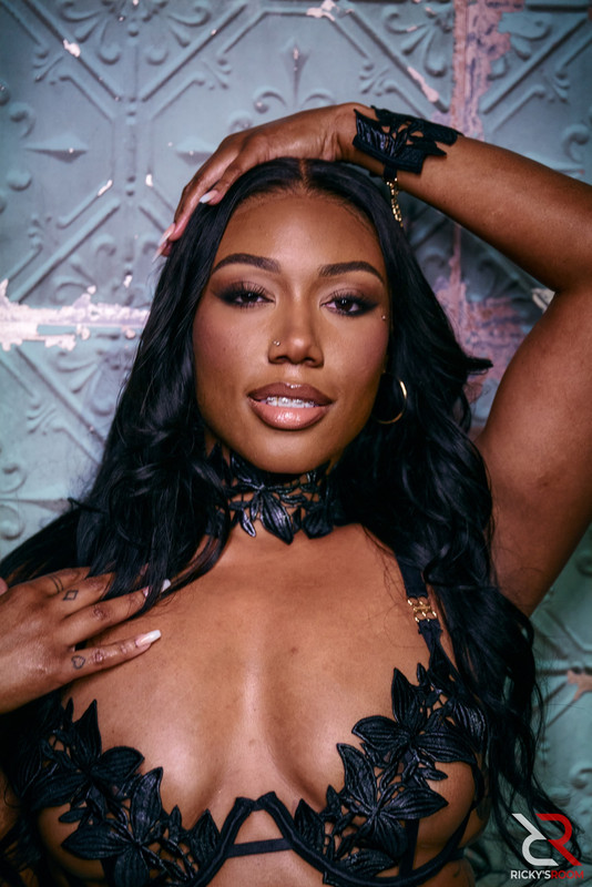 rr0147 chanellheart 0007