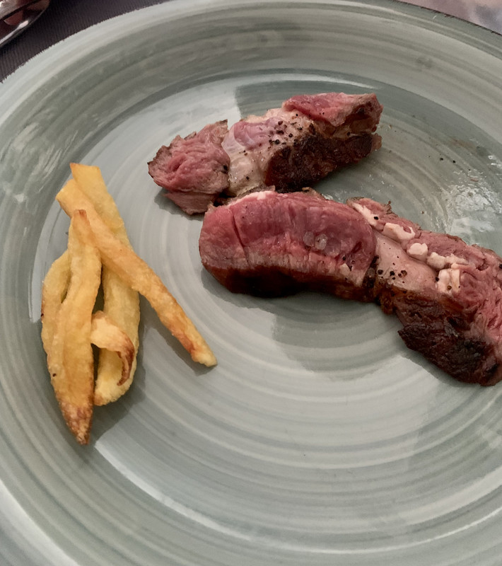 E829313D-D7A4-4959-8920-B3A276E0A57E